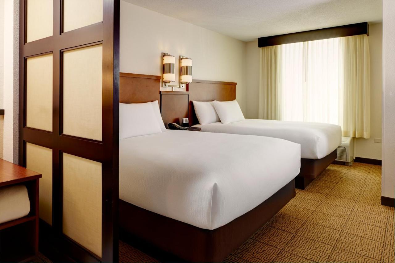 Hyatt Place Baltimore Оуингс Милс Екстериор снимка